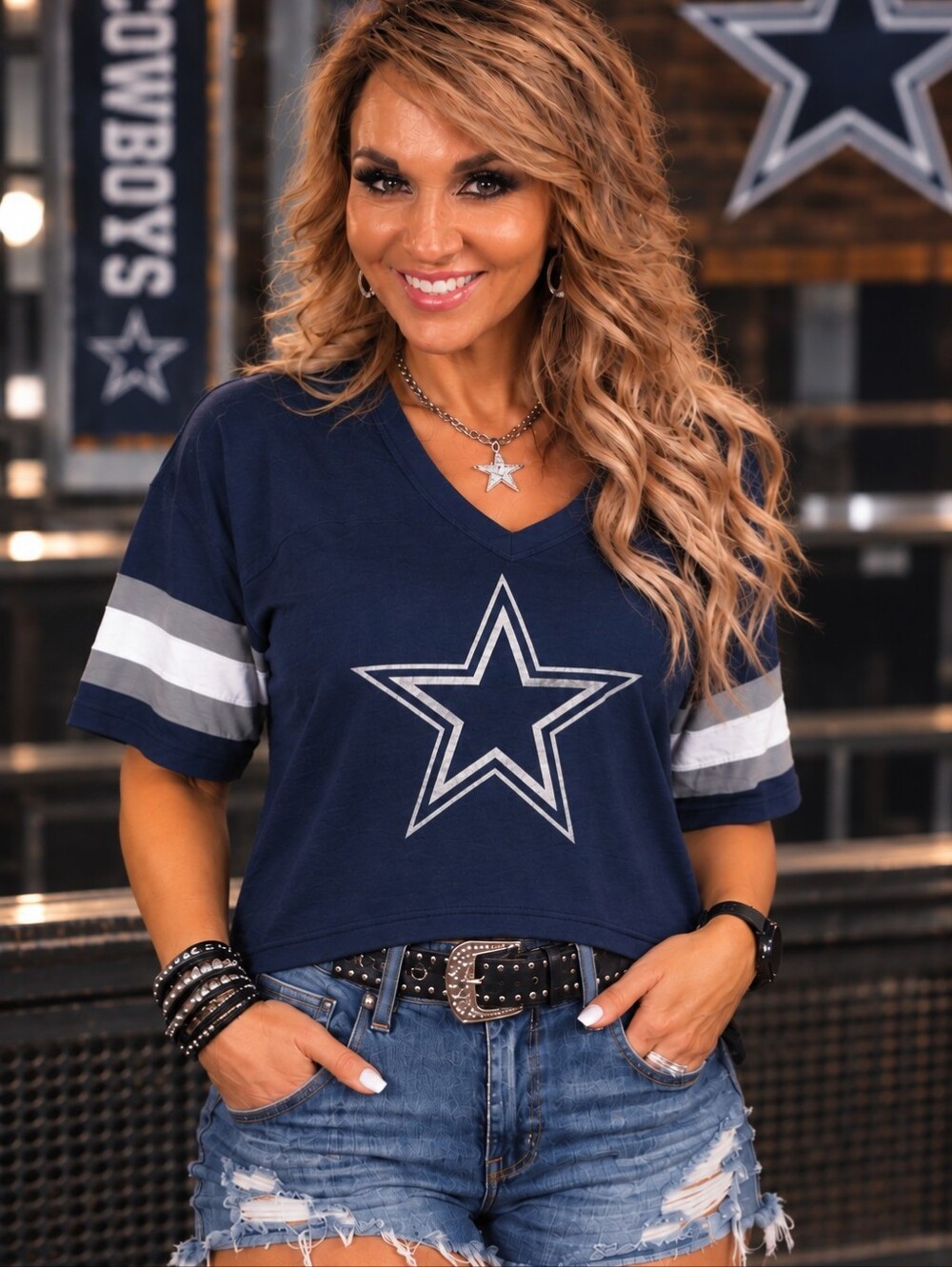 Women's Dallas Cowboys '47 Navy Double Header Scout Cropped V-Neck T-Shirt Sz MD